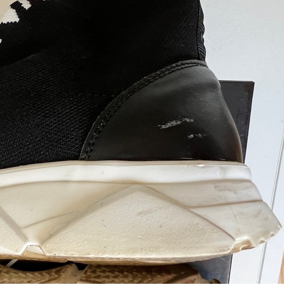 Authentic Mario Valentino Melissa Logo Sock Sneakers in Size 8 - Picture 7 of 14